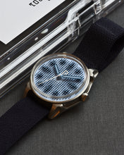 Load image into Gallery viewer, Kollokium Projekt 01 - Variant “G1” Limited Edition