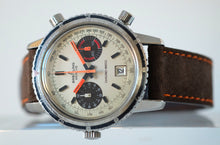 Load image into Gallery viewer, Breitling Chrono-Matic Re. 2110