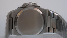 Load image into Gallery viewer, Patek Philippe Nautilus Ref. 3700/1