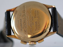 Load image into Gallery viewer, Universal Genève Tri-Compax with Moonphase