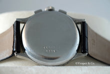 Load image into Gallery viewer, Universal Genève Tri-Compax