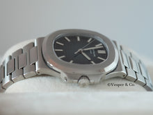 Load image into Gallery viewer, Patek Philippe Nautilus 5711/1A