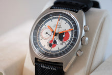 Load image into Gallery viewer, Omega Seamaster Soccer Dial Ref. 145.020ST