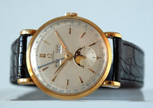 Load image into Gallery viewer, Omega "Cosmic" Triple Date Moonphase Gold Ref. 2473