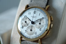 Load image into Gallery viewer, Universal Genève Compax Ref. 12314