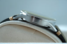 Load image into Gallery viewer, Breitling Early Navitimer Ref. 806