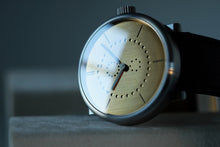 Load image into Gallery viewer, Ochs Und Junior Annual Calendar