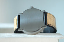 Load image into Gallery viewer, Ochs Und Junior Annual Calendar