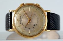 Load image into Gallery viewer, Jaeger-LeCoultre Alarm Memovox in 18 Karat Gold