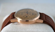 Load image into Gallery viewer, Universal Genève Compax in Rose Gold