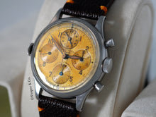 Load image into Gallery viewer, Universal Genève Aero-Compax Chronograph