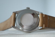 Load image into Gallery viewer, Rolex Explorer Ref. 1016 with Tropical Dial