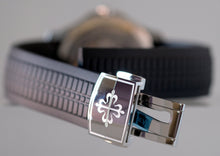 Load image into Gallery viewer, Patek Philippe Aquanaut Ref. 5167A