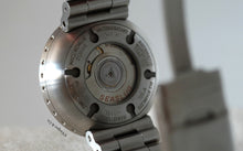 Load image into Gallery viewer, Ikepod Seaslug GMT