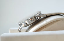 Load image into Gallery viewer, Breitling Navitimer Beaded Ref 806 with AOPA Logo