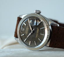Load image into Gallery viewer, Rolex Datejust Ref. 1603 with "Tropical" Dial