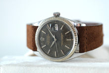 Load image into Gallery viewer, Rolex Datejust Ref. 1603 with &quot;Tropical&quot; Dial

