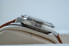 Load image into Gallery viewer, Omega Speedmaster Professional Calibre 321 Ref. 145.012-67