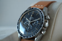 Load image into Gallery viewer, Omega Speedmaster Professional Calibre 321 Ref. 145.012-67