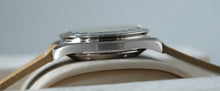Load image into Gallery viewer, Omega Speedmaster Professional Calibre 321 Ref. 145.012-67