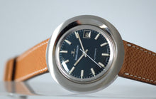 Load image into Gallery viewer, Jaeger-LeCoultre "Disco Volante"