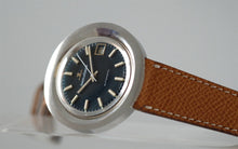 Load image into Gallery viewer, Jaeger-LeCoultre "Disco Volante"