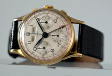 Load image into Gallery viewer, Gallet Triple-Date Chronograph in Yellow Gold