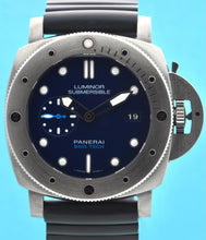 Load image into Gallery viewer, Panerai Submersible BMG-TECH™ 47mm Ref. PAM00692