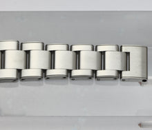 Load image into Gallery viewer, Tudor Black Bay Fifty-Eight, Ref. 79030N