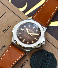 Load image into Gallery viewer, Laventure Marine in Steel/Brown