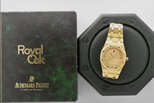 Load image into Gallery viewer, Audemars Piguet Jumbo Royal Oak in Gold