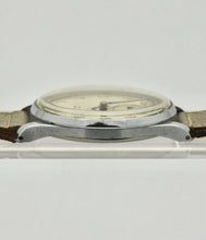 Load image into Gallery viewer, Splendid Calatrava Wristwatch with Small Seconds