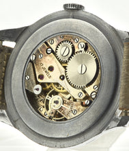 Load image into Gallery viewer, Splendid Calatrava Wristwatch with Small Seconds