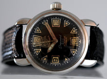 Load image into Gallery viewer, Enicar Seapearl 600