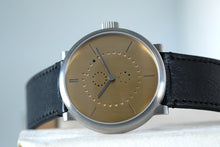 Load image into Gallery viewer, Ochs Und Junior Annual Calendar