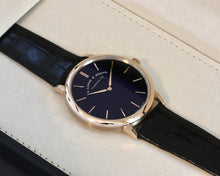 Load image into Gallery viewer, A. Lange &amp; Söhne Saxonia Thin in 750 Honeygold® with Onyx Dial Limited Edition of 200
