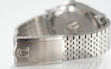 Load image into Gallery viewer, Omega Constellation &quot;Pie Pan&quot; Stainless Steel with Bracelet
