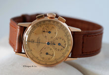 Load image into Gallery viewer, Universal Genève Compax in Rose Gold
