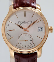 Load image into Gallery viewer, H. Moser &amp; Co. Endeavor Perpetual Calendar in Rose Gold

