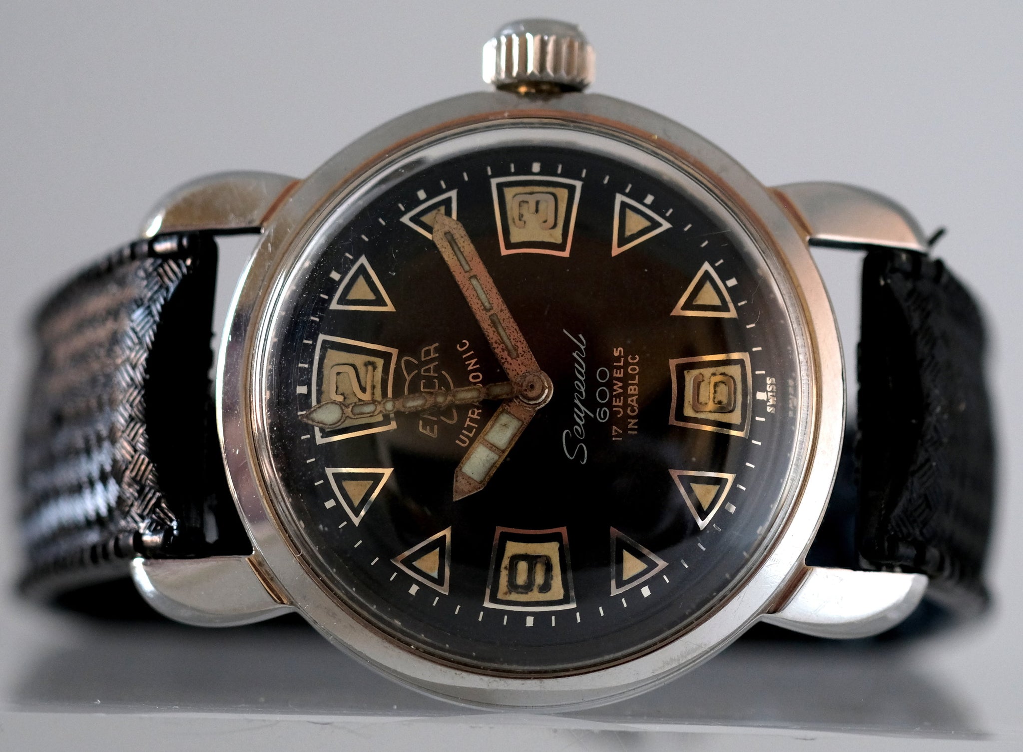 Enicar Seapearl 600 – Vesper & Co.